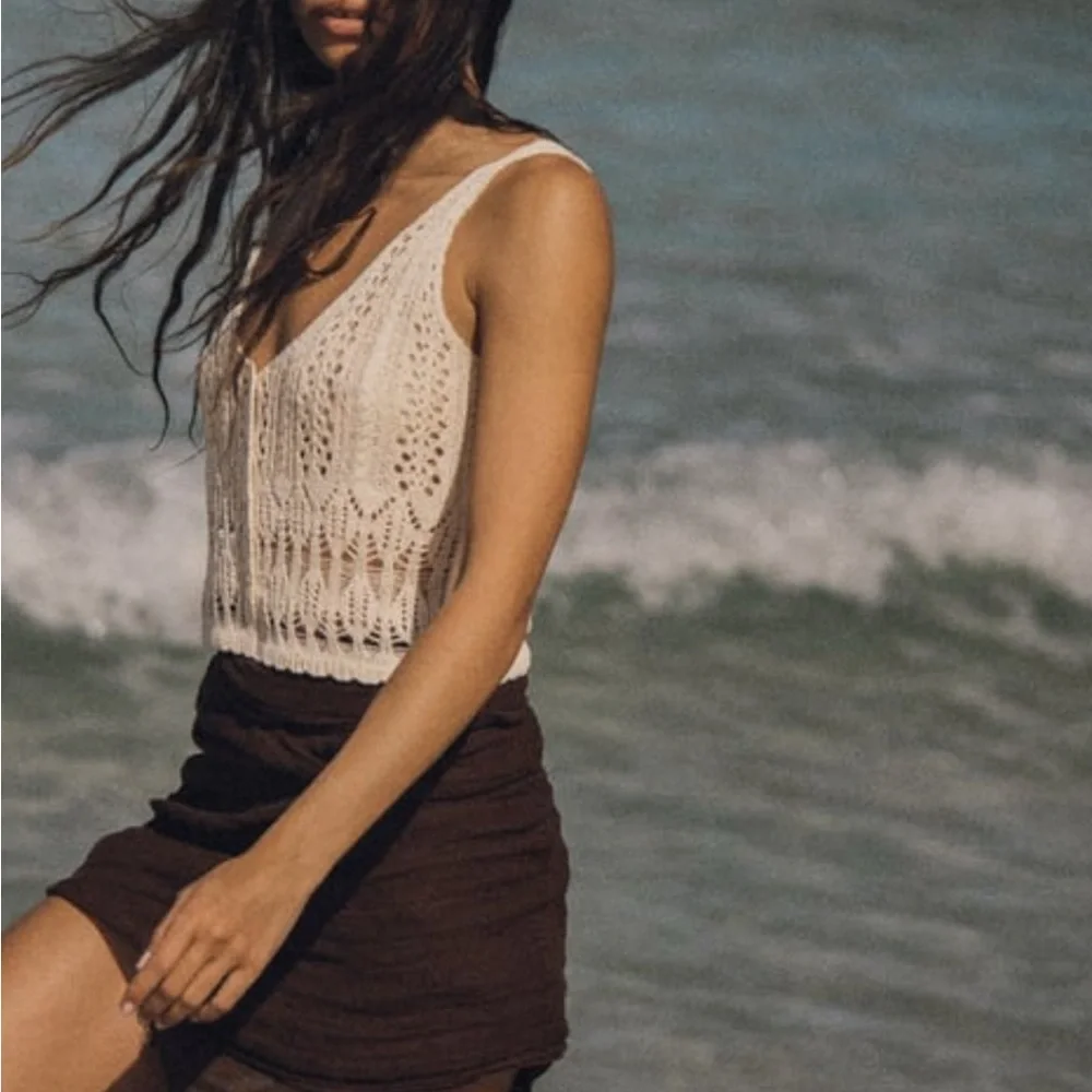 Zara Cream Cropped Button Knit Tank Top - Picture 5 of 5